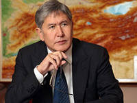 А.Власов: Развитие позитивных или критических событий в Кыргызстане зависит от президента, его твердости и последовательности как политика