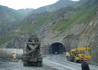 Таджикистан готовит к открытию тоннель «Чормагзак»