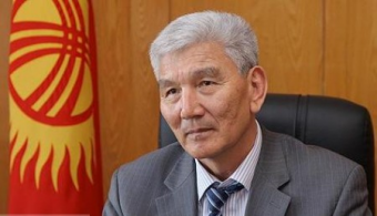 При вступлении Кыргызстана в Таможенный союз количество покупателей авто уменьшится в 10 раз, - депутат О. Абдырахманов