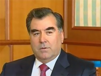 Активистка оппозиционной партии Таджикистана хотела получить подпись президента в поддержку Бобоназаровой
