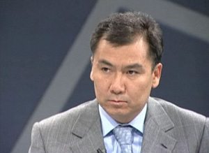 Равшан Джеенбеков: Российским экспертам легко критиковать Кыргызстан из-за его зависимости от России