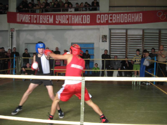 Кыргызстанцы завоевали три медали на Кубке мира среди нефтяных стран по боксу