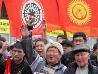 Оппозиция Кыргызстана: итоги конца 2013 года