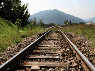 Анализ проекта железной дороги Китай—Кыргызстан—Узбекистан показал, что дорога не имеет большого экономического влияния на КР
