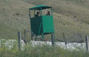 В районах кыргызско-таджикской границы вновь не спокойно