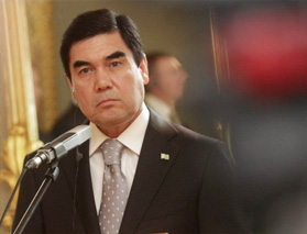 СМИ Туркменистана пестуют новый культ личности