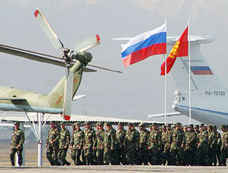 На российской авиабазе Кант в Киргизии будут служить только контрактники 
