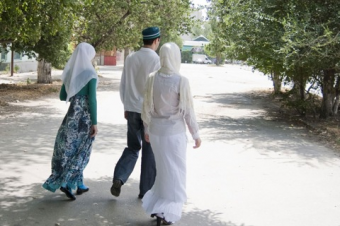 В Туркмении вторые жены рискуют попасть в тюрьму за проституцию