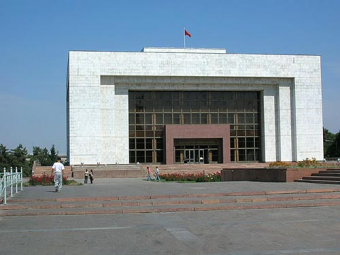Кыргызстан: Государственный исторический музей в ожидании постсоветского преображения