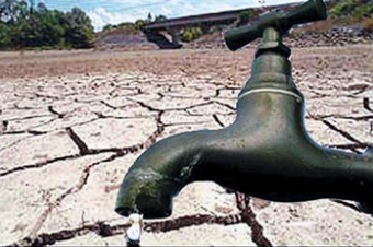 Таджикистан возобновил подачу питьевой воды в приграничные села Баткенской области Кыргызстана