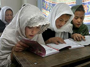 Дети афганских беженцев в Таджикистане: с надеждой на успех