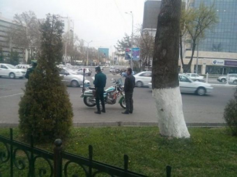 Водители Ташкента опасаются аварий из-за гаишников на мотоциклах