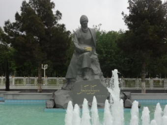 Я боюсь не министра культуры, а культуры министра… О скульптурах и монументах Туркменистана