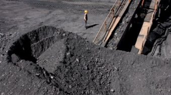 Как угольное лобби наказывает чиновников Кыргызстана