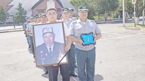В Южно-Казахстанской области скончался последний Герой Советского Союза - сержант Каумбаев одним из первых в 43-м форсировал Днепр