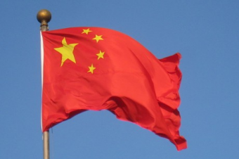 Китайских чиновников решили увольнять за внебрачные связи
