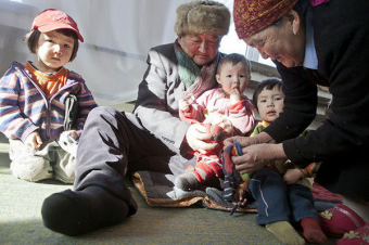 Ибраева: Трудовая миграция разрушает институт семьи в Кыргызстане