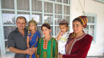 Запретная любовь. Этнические туркмены, несмотря на длительное проживание на территории Таджикистана, охраняют традиционный образ жизни