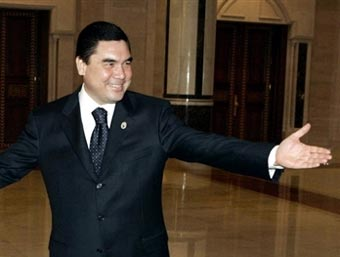 Президент Туркменистана стал почетным гостем Венского бала