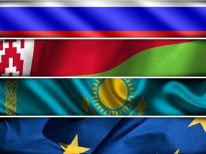 Российские эксперты: Евразийская интеграция «буксует», европейская - сказка