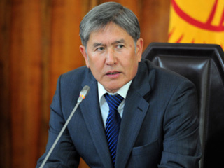 Президент Киргизии призвал переписать историю страны