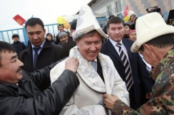 Жизнь в Центральной Азии: Модные слабости лидеров мировых держав