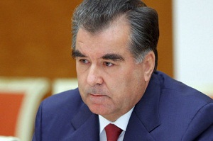 Покажет ли президент Таджикикстана выход из кризиса?