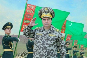 Туркменистан. Всех под ружье