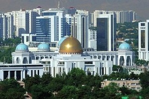 Туркменистан: Белый цвет приносит удачу