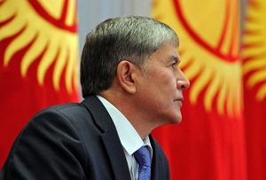 Кыргызстан в контексте глобального кризиса: исторический шанс Алмазбека Атамбаева