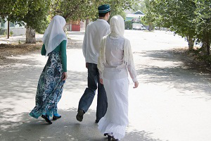 Вторые браки мигрантов стали аргументом для введения в России многоженства