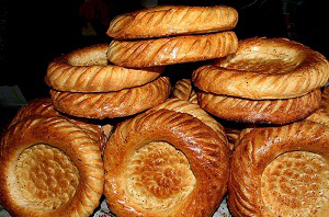 В Кыргызстане население питается в основном картофелем и хлебом