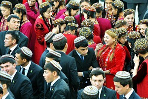 Туркменам разрешили митинги и шествия