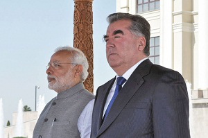 В ходе визита премьер-министра Индии в Таджикистан подписано три новых соглашения