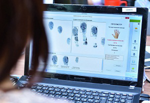 ЦИК получил первые списки избирателей, основанные на биометрике