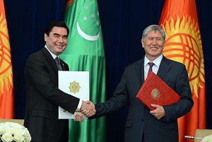 Дружба Киргизии с Туркменистаном: на очереди отели и посольство