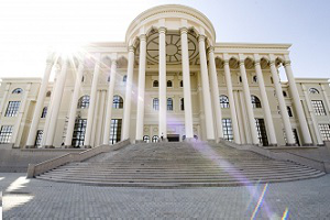 Таджикский Дворец нации - лучший в мире после Белого Дома в Вашингтоне