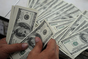 Нацбанк Кыргызстана: Создается искусственный ажиотаж вокруг доллара