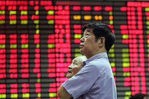 В Китае снова обвал: рынок упал на 6%