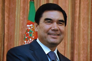 Президент Туркмении написал еще две книги