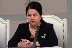 Дочь Эмомали Рахмона выдвинута в сенаторы Таджикистана