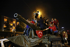 Сценарии переворота: события в Турции – сигнал для Средней Азии 