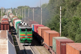 С 2013 года по маршруту Сиань-Алматы было перевезено свыше 10 тыс вагонов грузов