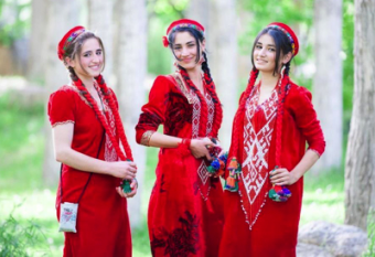 Чем персидский язык отличается от таджикского?