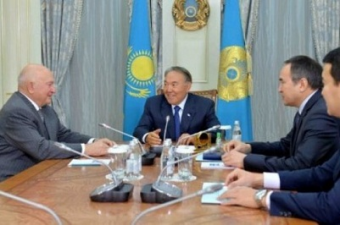 Бывший мэр Москвы предложил построить водовод для поставок пресной воды в Казахстан