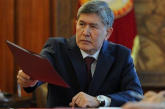 Президент Киргизии поддержал идею о роспуске парламента