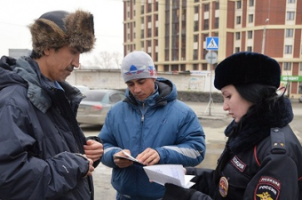 В Москве полицейским временно запретили штрафовать таджикских мигрантов