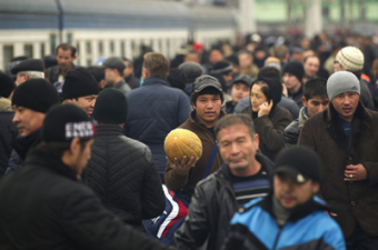 МВД России собралось ссылать мигрантов на Дальний Восток 