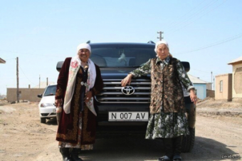 Деньги и власть стали главными ценностями казахстанцев, – исследование