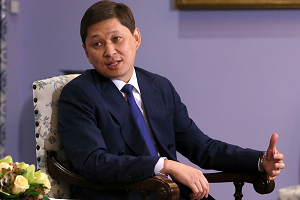 Сапар Исаков пожаловался на Казахстан другим премьер-министрам